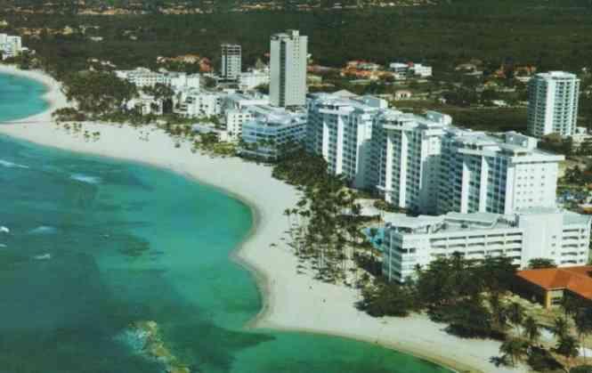 2 Bed Apartment in Juan Dolio with Sea View — photo 1