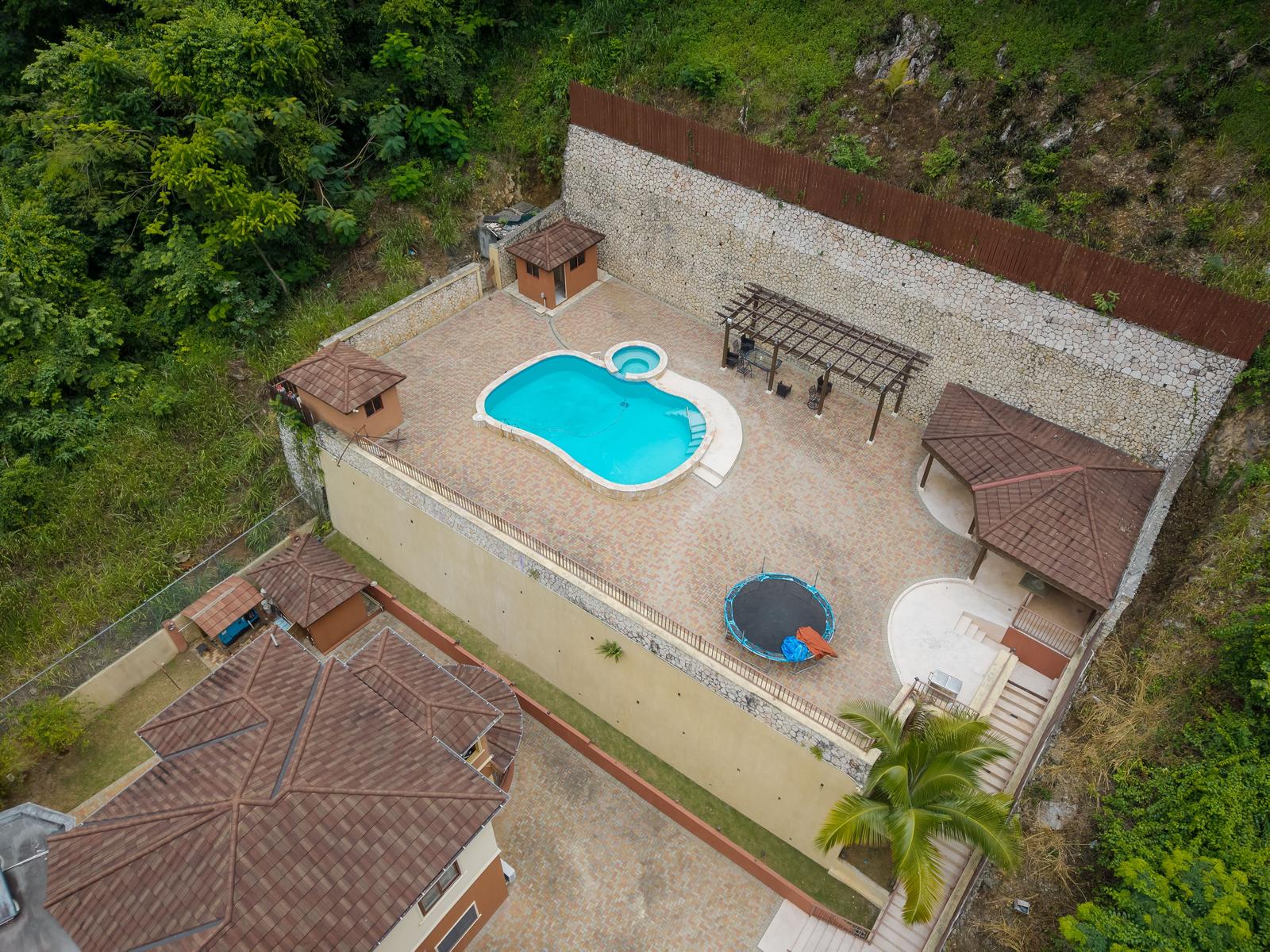 Luxury Jamaican House for Sale — photo 3