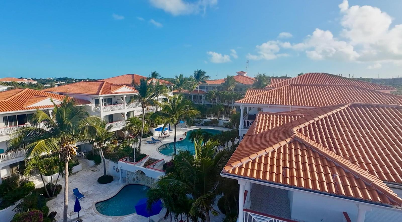 C305 Queen Angel Resort Condo — photo 4
