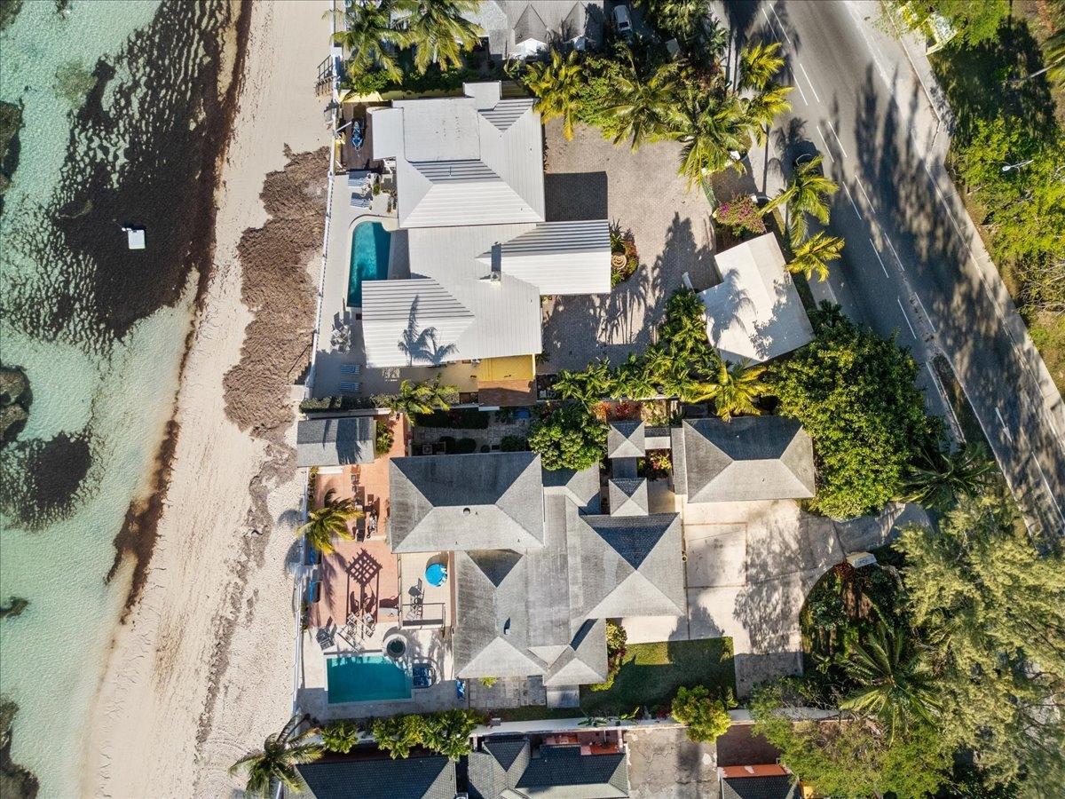 8 Bedroom Residence for Sale - Lot 10 WEST BAY STREET, Nassau, The Bahamas — photo 3