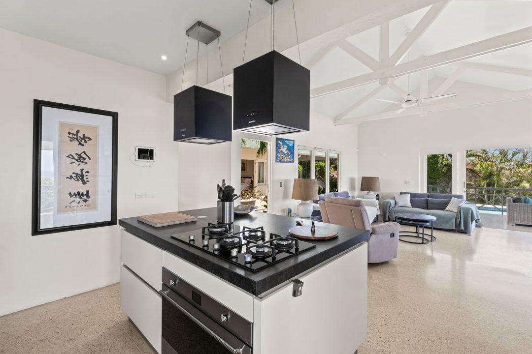 4 bedroom home for sale — Exclusive Villa with Panoramic Sea Views in Cas Abou — photo 5