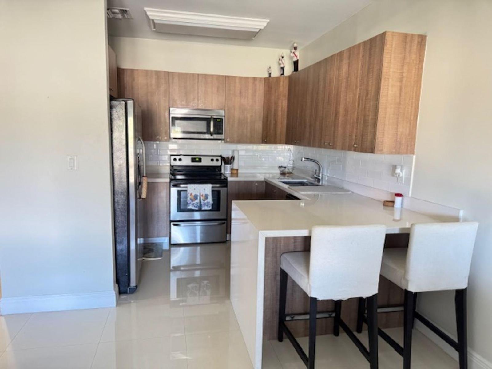 3 bedroom Apartment for sale — VENETIAN WEST in Nassau / New Providence, The Bahamas — photo 2