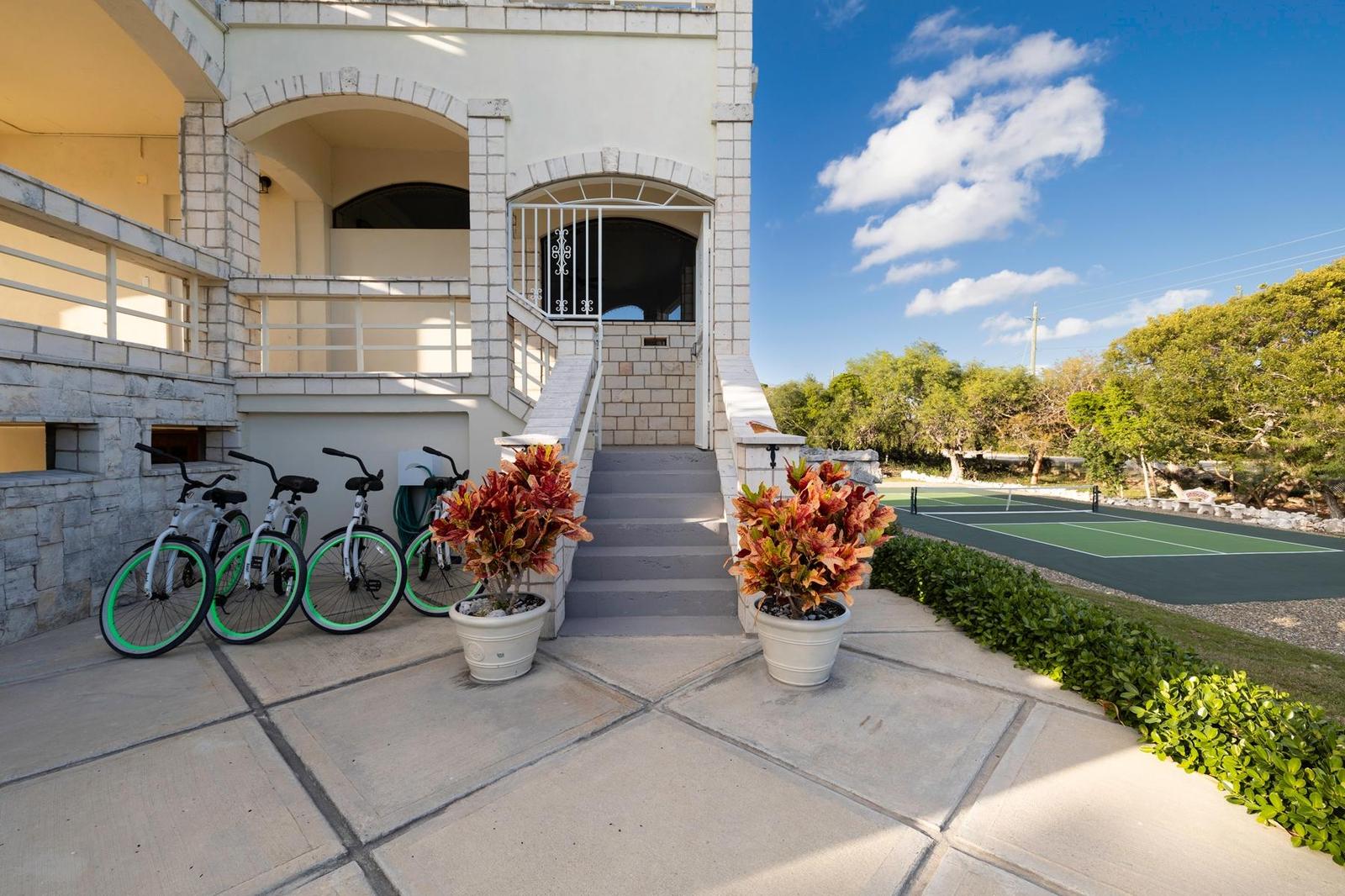 5-Bedroom Villa on Long Bay Highway, Providenciales — photo 3