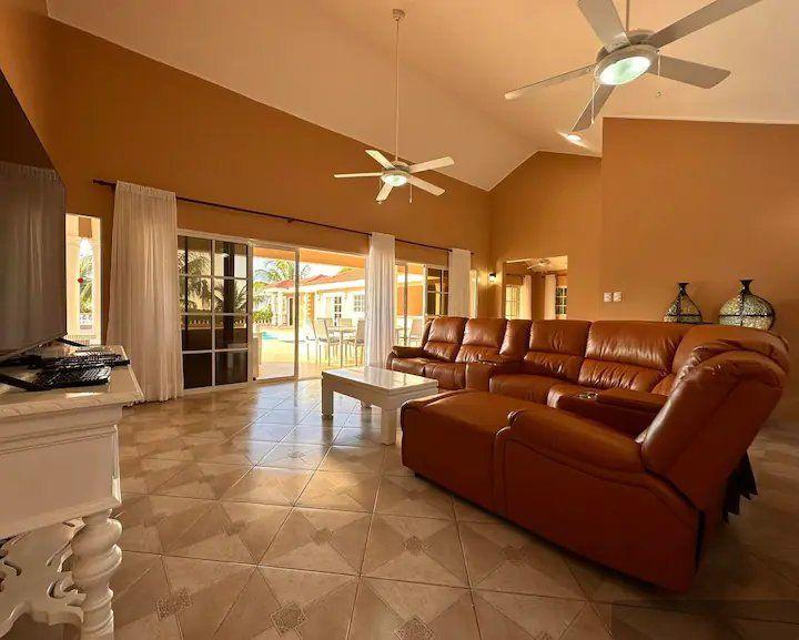 6-Bedroom Villa, Casa Linda, Sosúa, Gated Community — photo 2