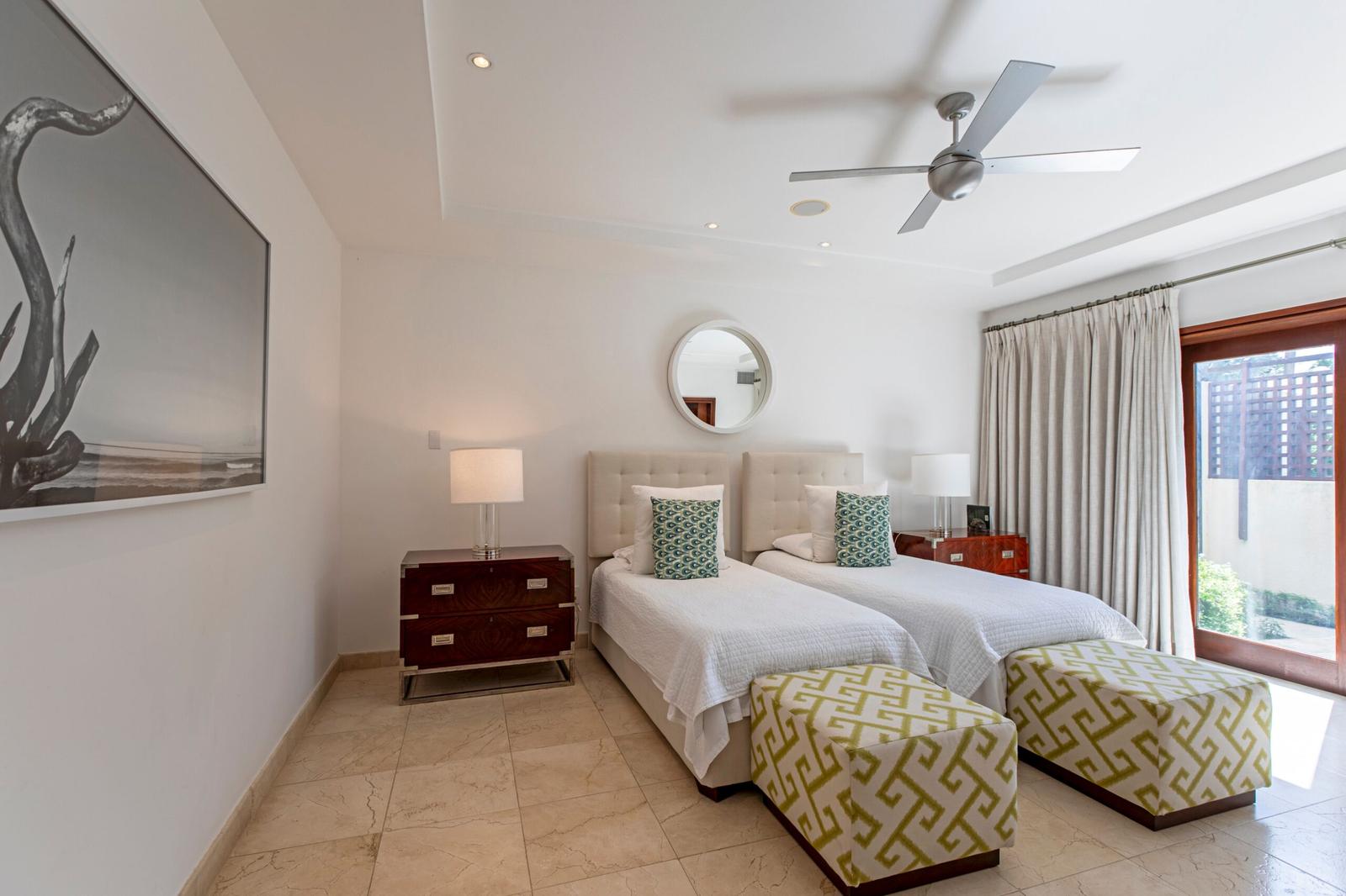 SOLD! Luxurious Ocean Front Residence Portico St James Barbados — photo 3