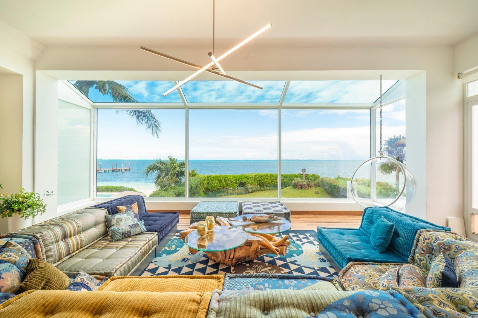 3-bedroom beachfront villa in Cancún, Mexico — photo 1