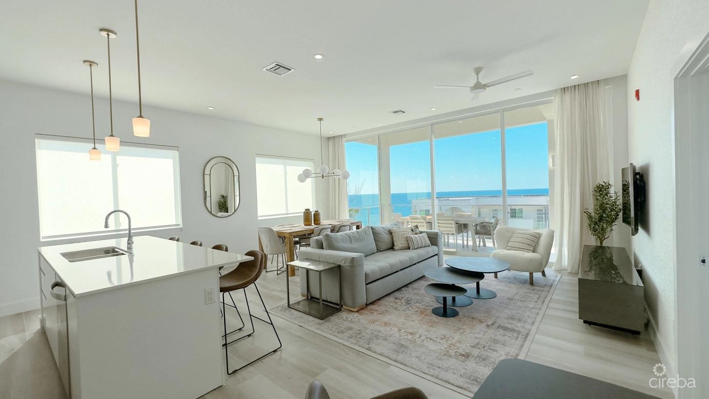 3 Bedroom Condo for Sale in Sunset Point, West Bay, Cayman Islands — photo 1