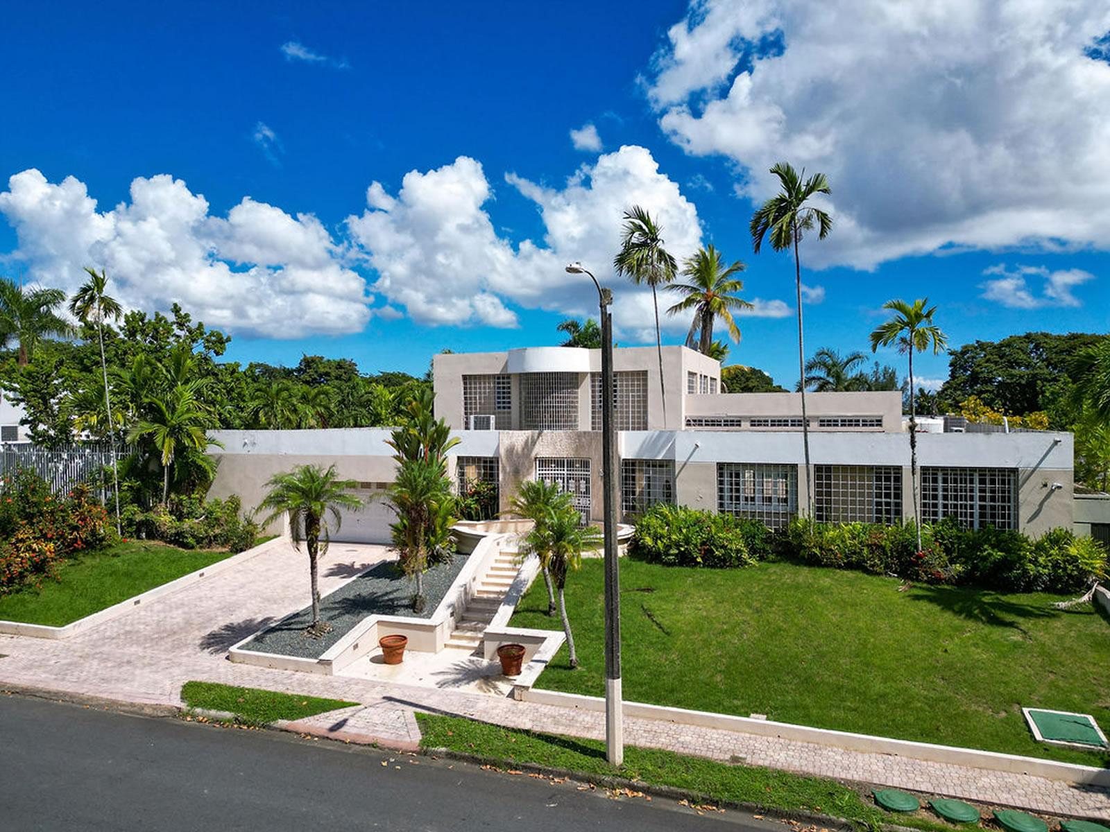 4 Bedroom Home for Sale, 1906 Calle Orquidea, Santa Maria, San Juan, Puerto Rico — photo 2