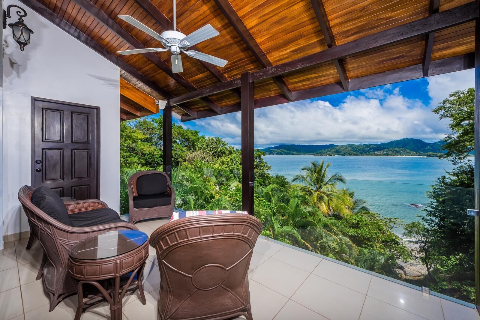 4 Bedroom Beachfront Home for Sale, Flamingo, Guanacaste, Costa Rica — photo 2