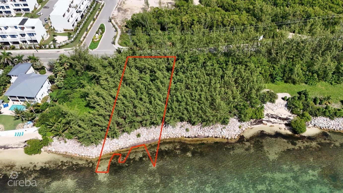 South Sound Oceanfront Estate Lot — photo 2