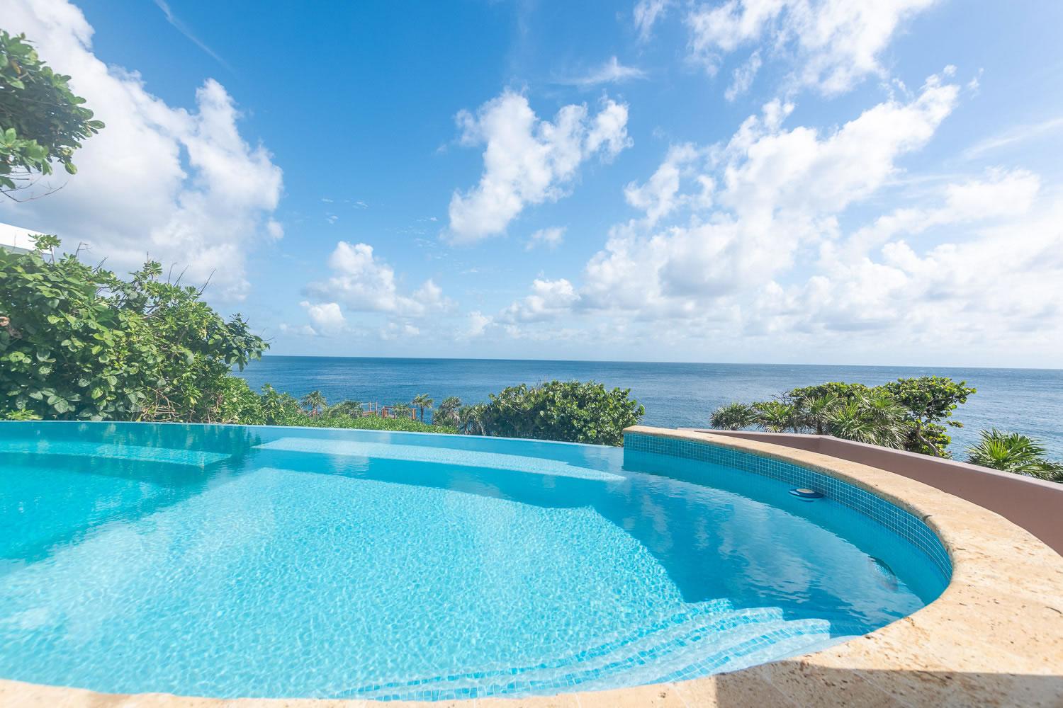 5 Bedroom Oceanfront Home for Sale, Lighthouse Estates, Roatan — photo 2
