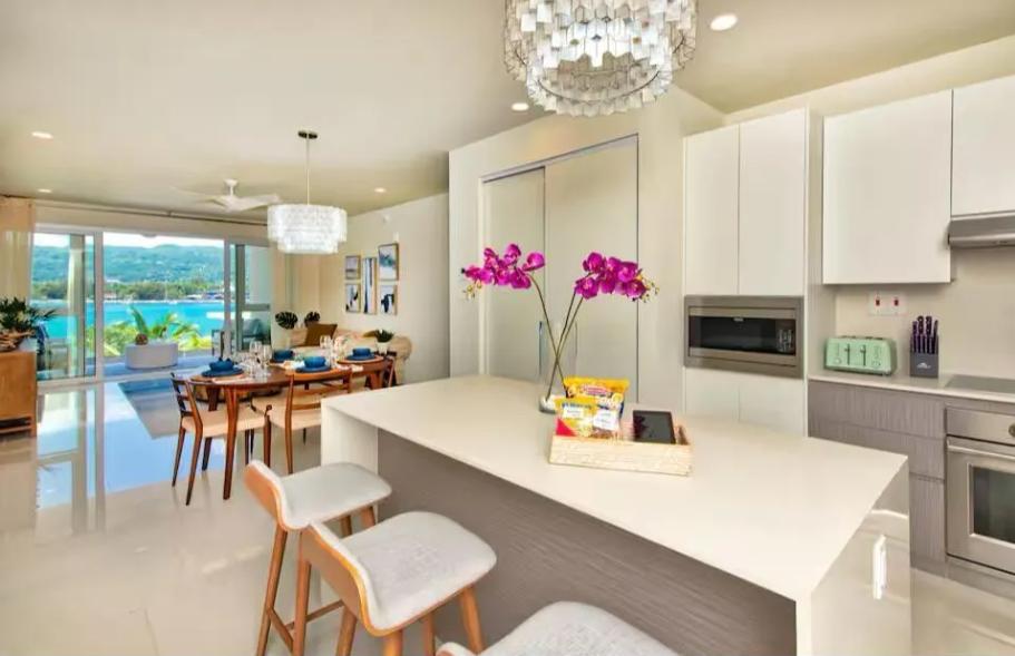 Soleil Residences Luxury 2BR Condo — photo 3