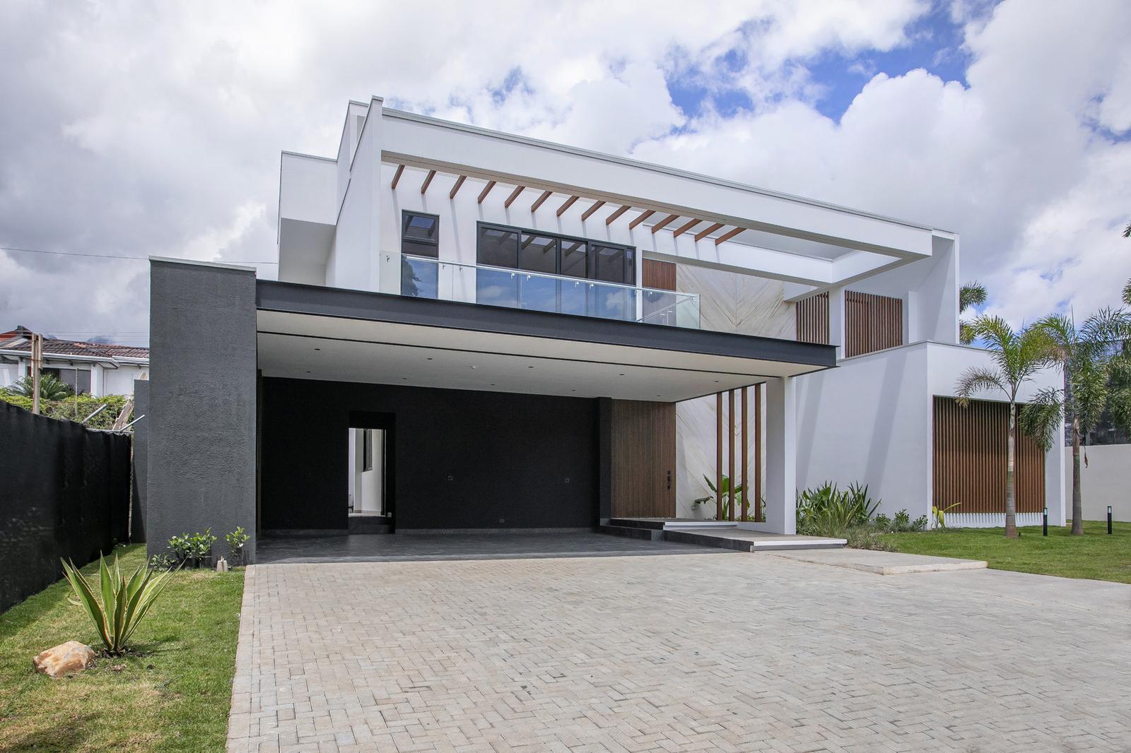 New 4 Bedroom House for Sale, Los Laureles, Escazu, San Jose, Costa Rica — photo 1