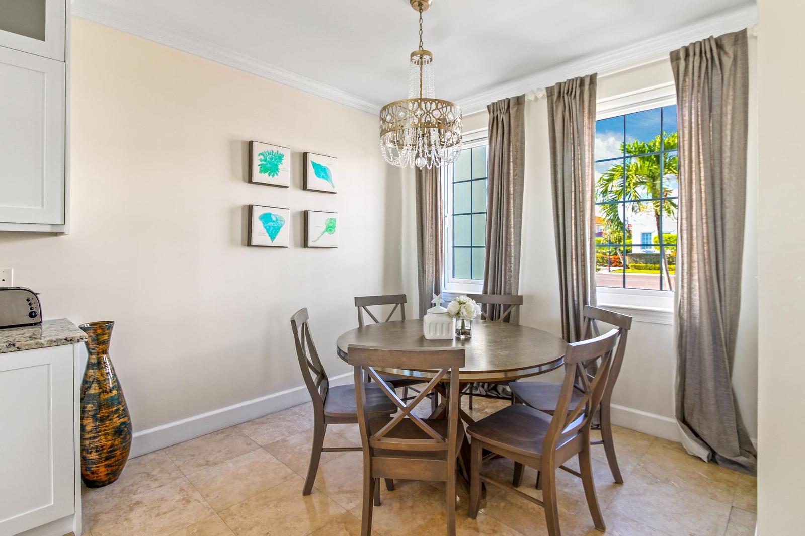 4 Bedroom Apartment for sale in PALM CAY — photo 3