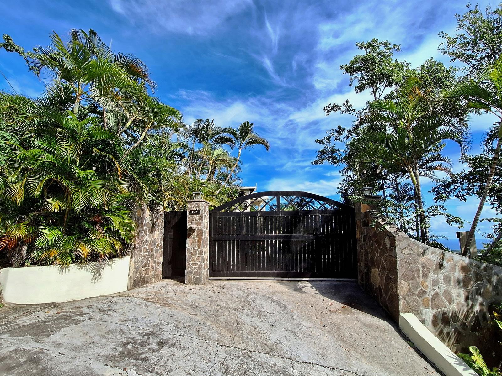 5 Bedroom Luxury Villa for Sale, Spring Estate, Bequia, Grenadines — photo 2