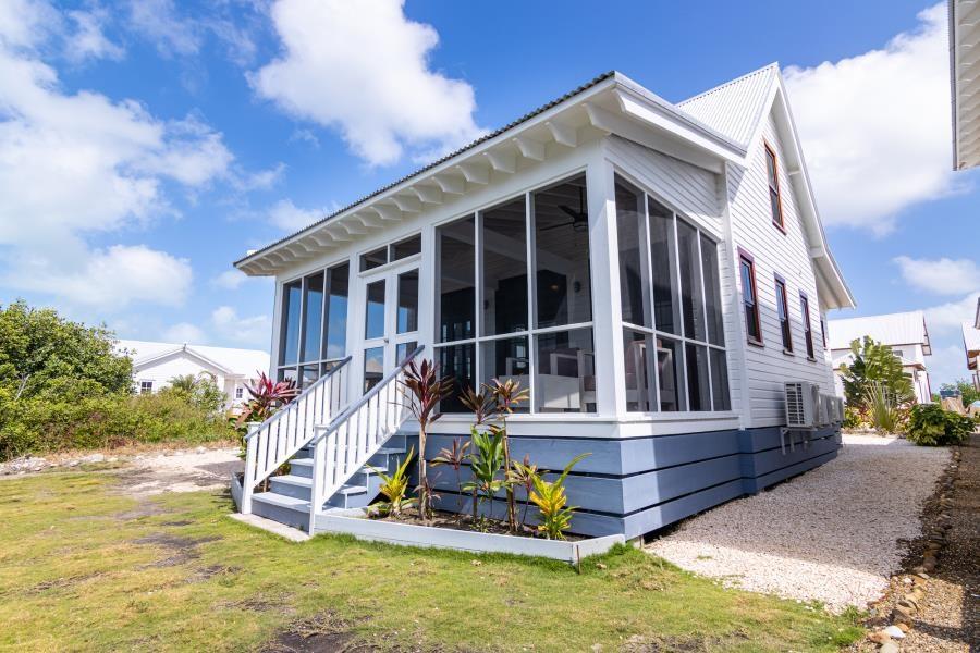 Cordage Cottage with Pool in Mahogany Bay Village — photo 2
