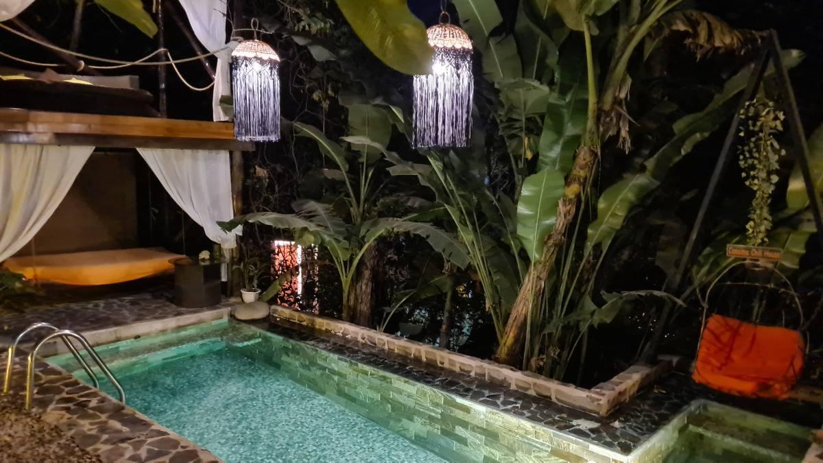 11 Bedroom Boutique Hotel for Sale in Santa Teresa, Costa Rica — photo 1