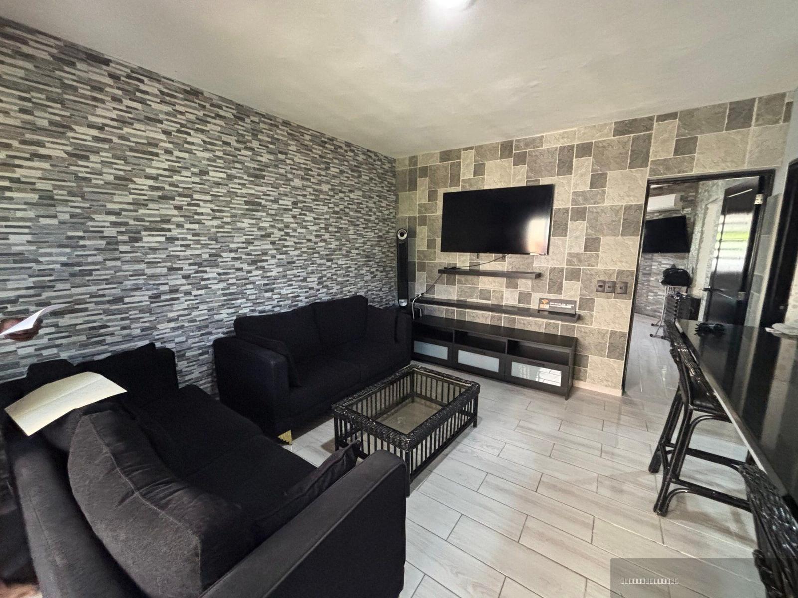 1 bedroom property for sale — photo 3