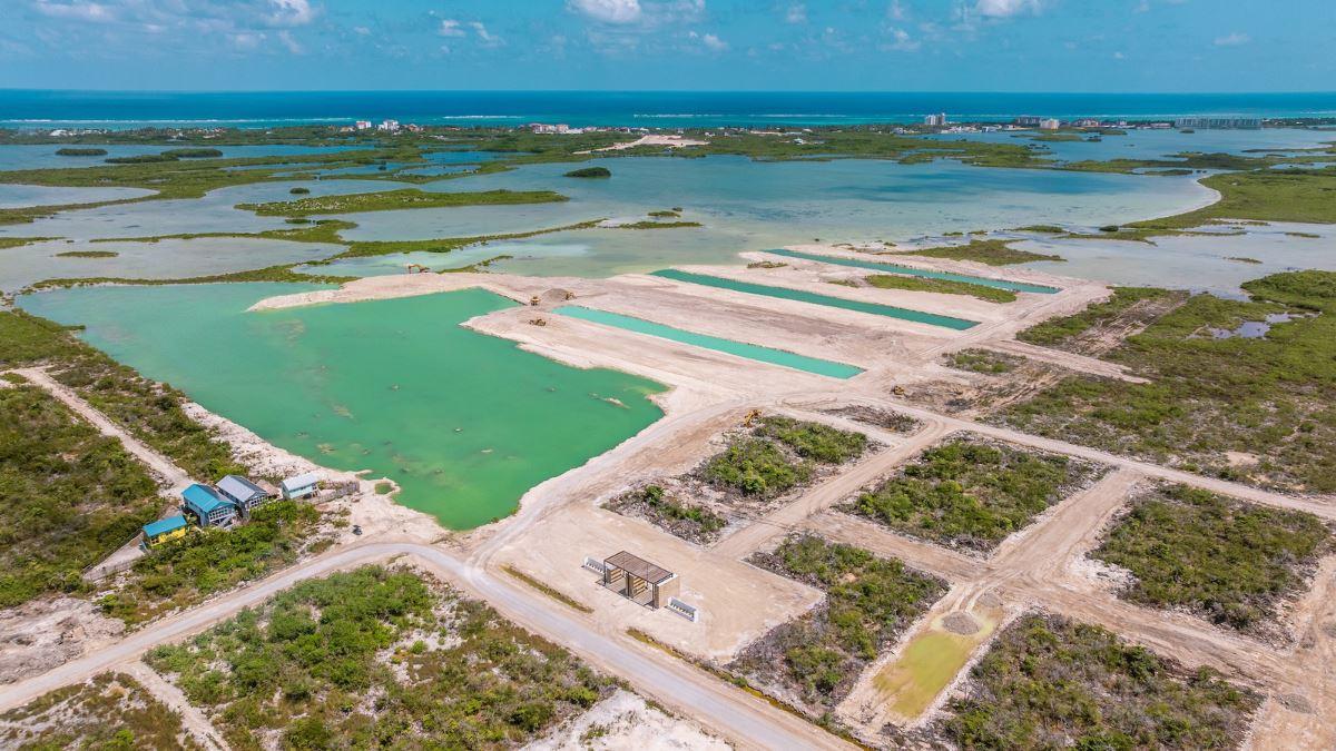 Waterfront Canal Lots with Financing Ambergris Caye — photo 1