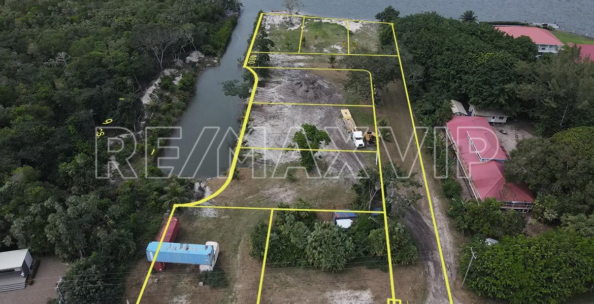 8-Lot Waterfront Subdivision in Maya Beach — photo 3