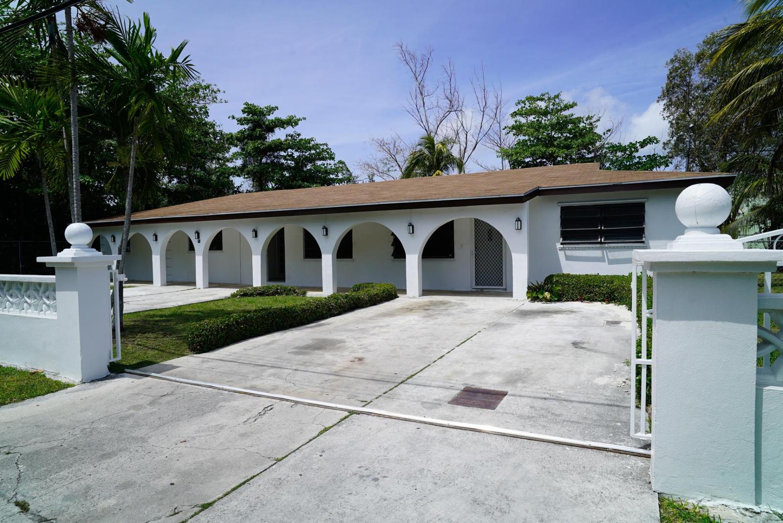4 bedroom Apartment for sale — 30 KOOL ACRES in Nassau / New Providence, The Bahamas — photo 3