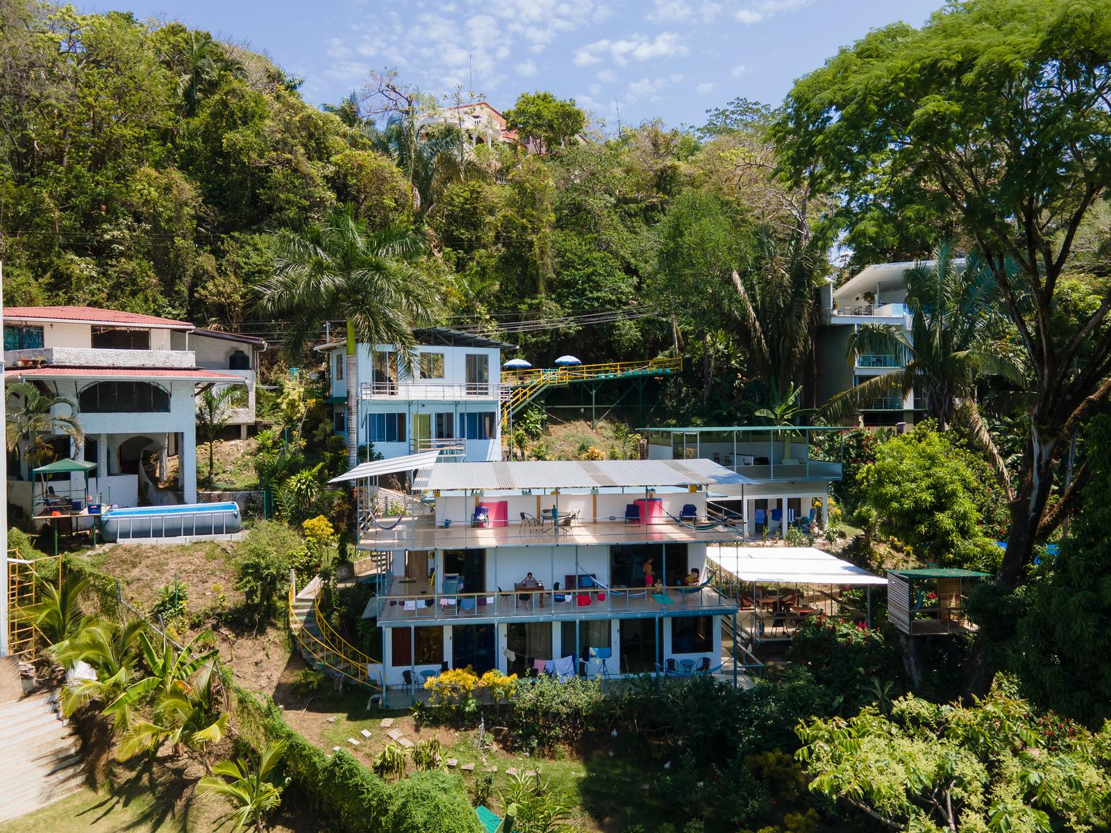 10 Bedroom Villa Complex for Sale in Manuel Antonio, Costa Rica — photo 3