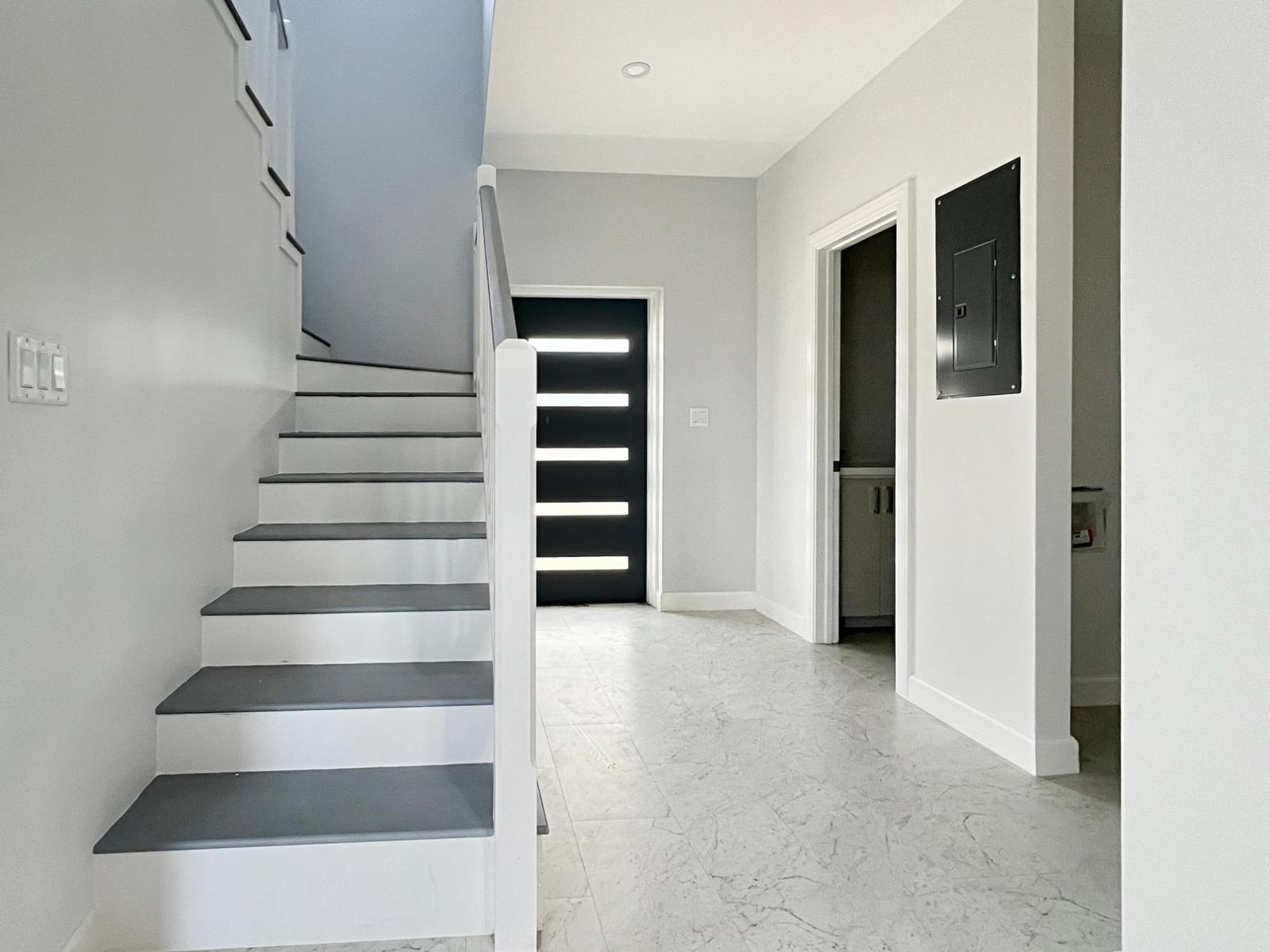 2 bedroom Apartment for sale - 9 Brooklyn Townhomes in Nassau — photo 2