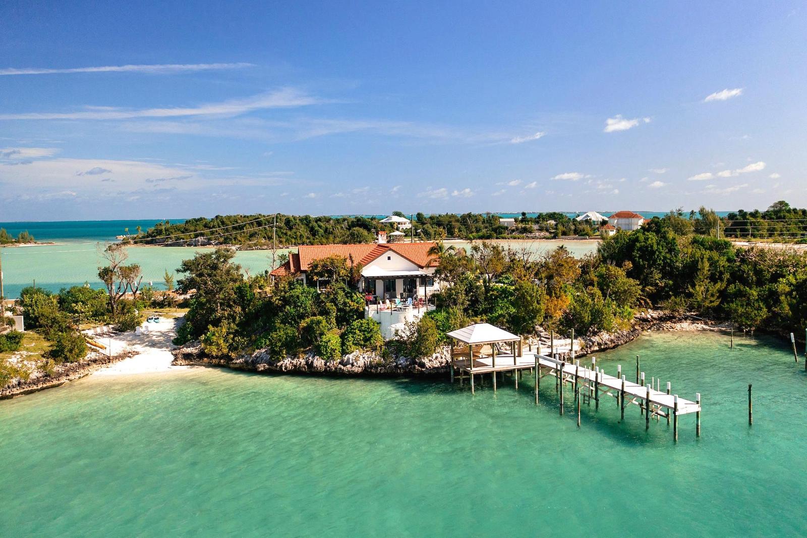 4 bedroom Residence for sale — BATAVIA in Abaco Islands, The Bahamas — photo 3