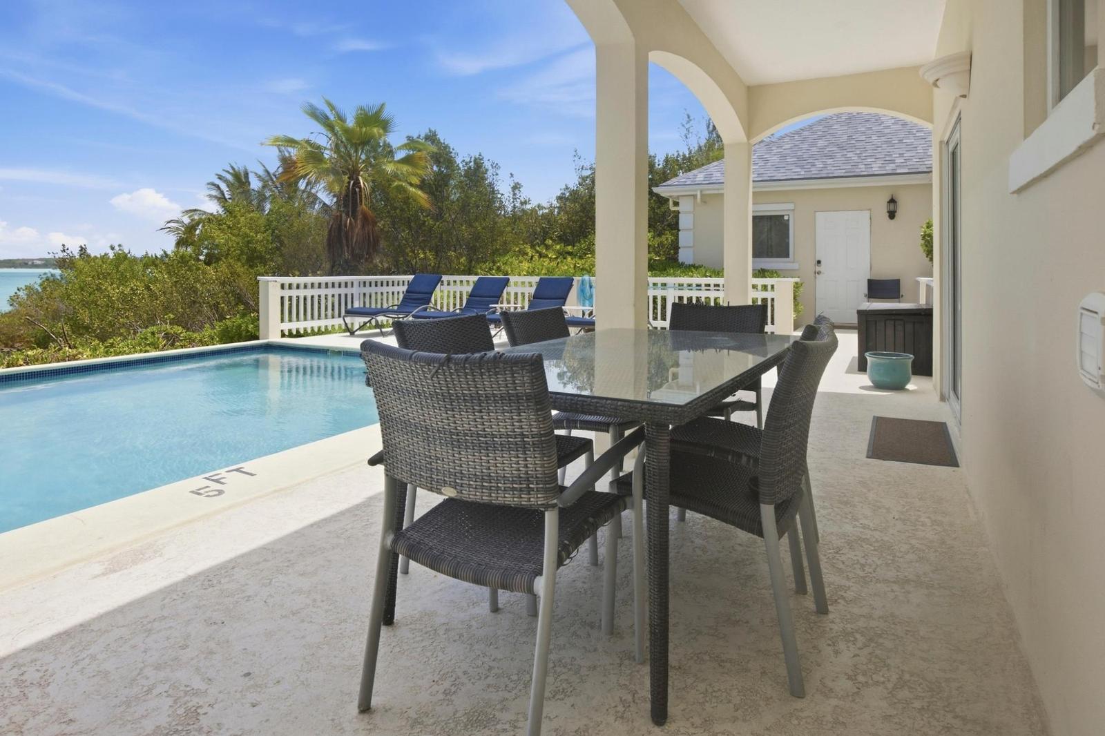 4-bedroom house in Sapodilla Bay, Turks and Caicos Islands — photo 4