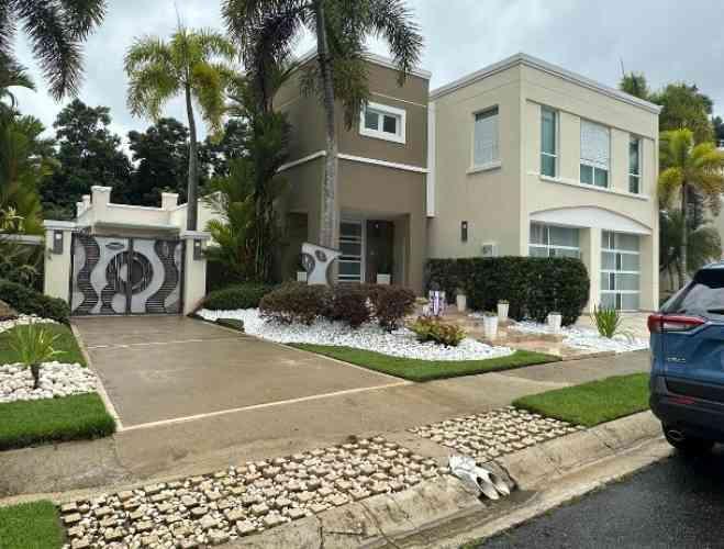 House for sale in Puerto Rico — photo 2
