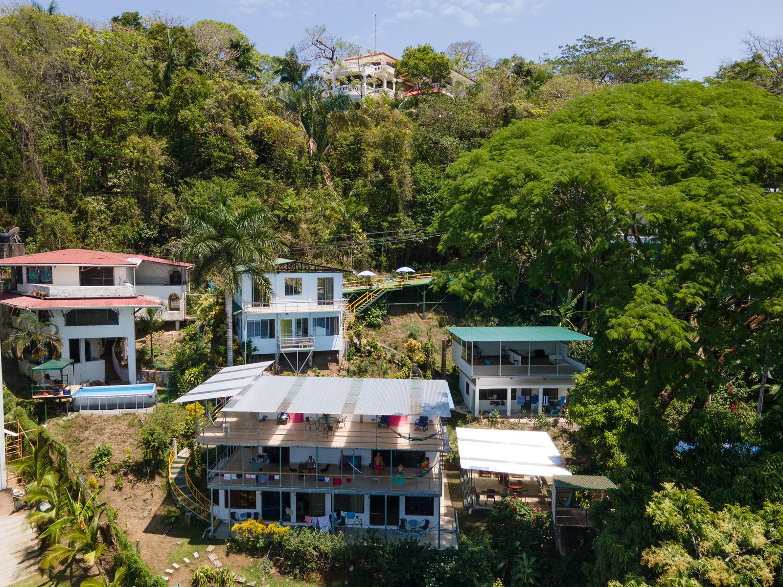 10 Bedroom Villa Complex for Sale in Manuel Antonio, Costa Rica — photo 1