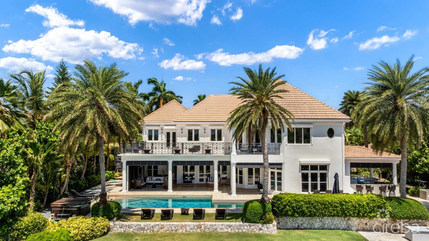 Vista Del Mar A Reimagined Waterfront Estate in the Cayman Islands — photo 3