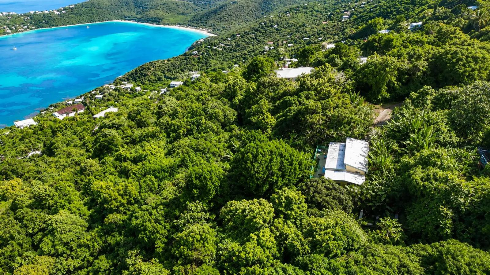 4 Bed 2 Bath Villa in US Virgin Islands — photo 5
