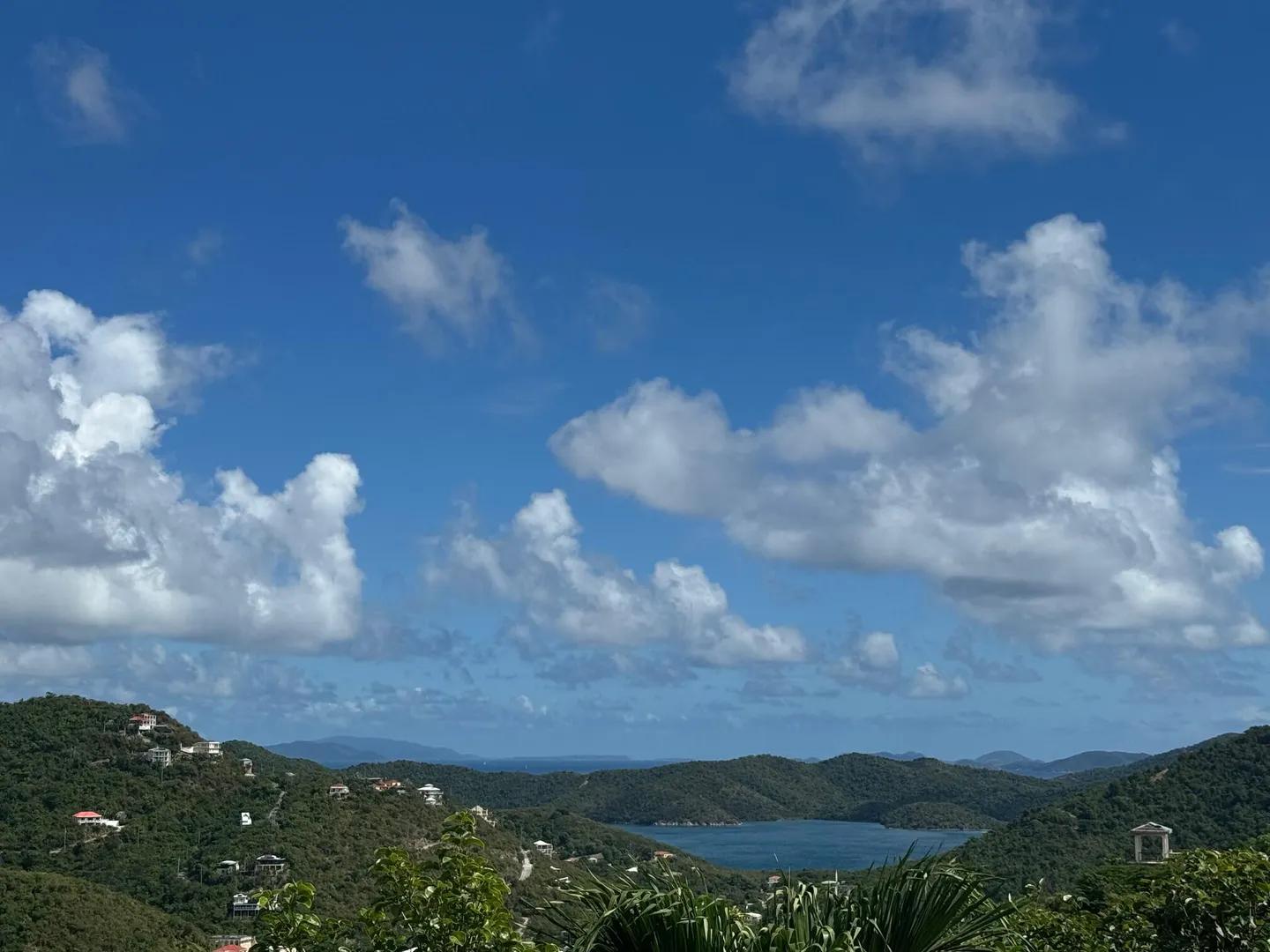 Island Harmony Multi-Cottage Property with Views — photo 5