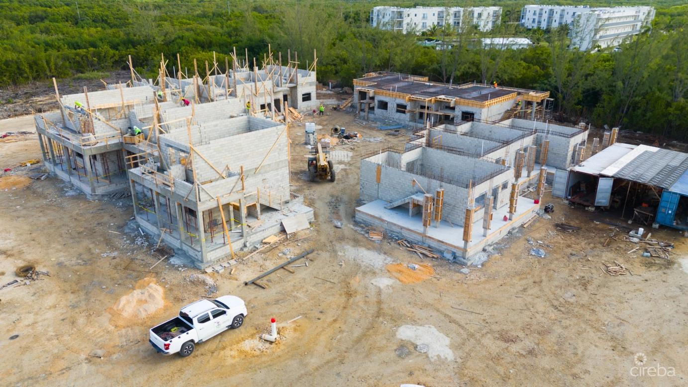1 Bedroom Condo for Sale in Seven Mile Corridor, Grand Cayman — photo 1