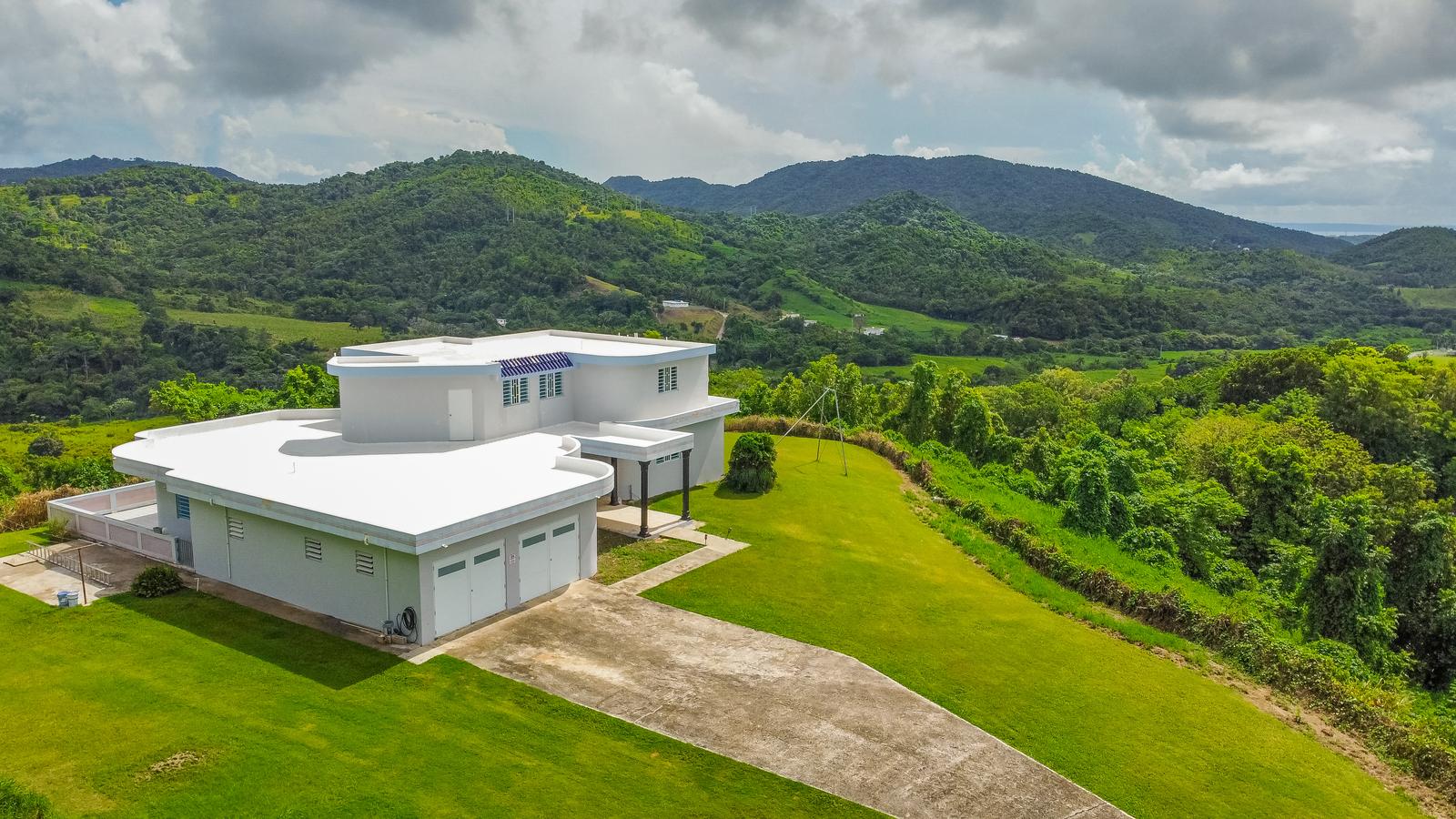 Unique Property with panoramic views in Naguabo PR — photo 1