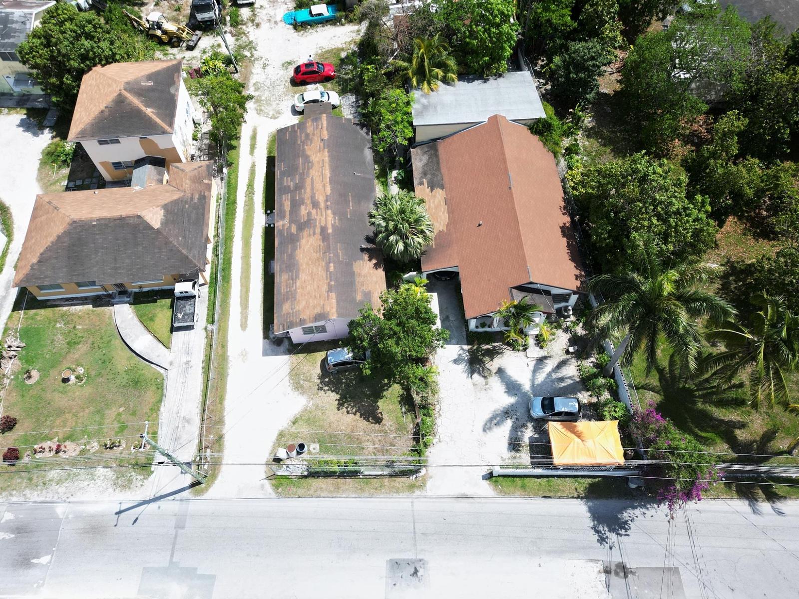 4 bedroom Apartment for sale — DAVIS STREET DUPLEX in Nassau / New Providence, The Bahamas — photo 3