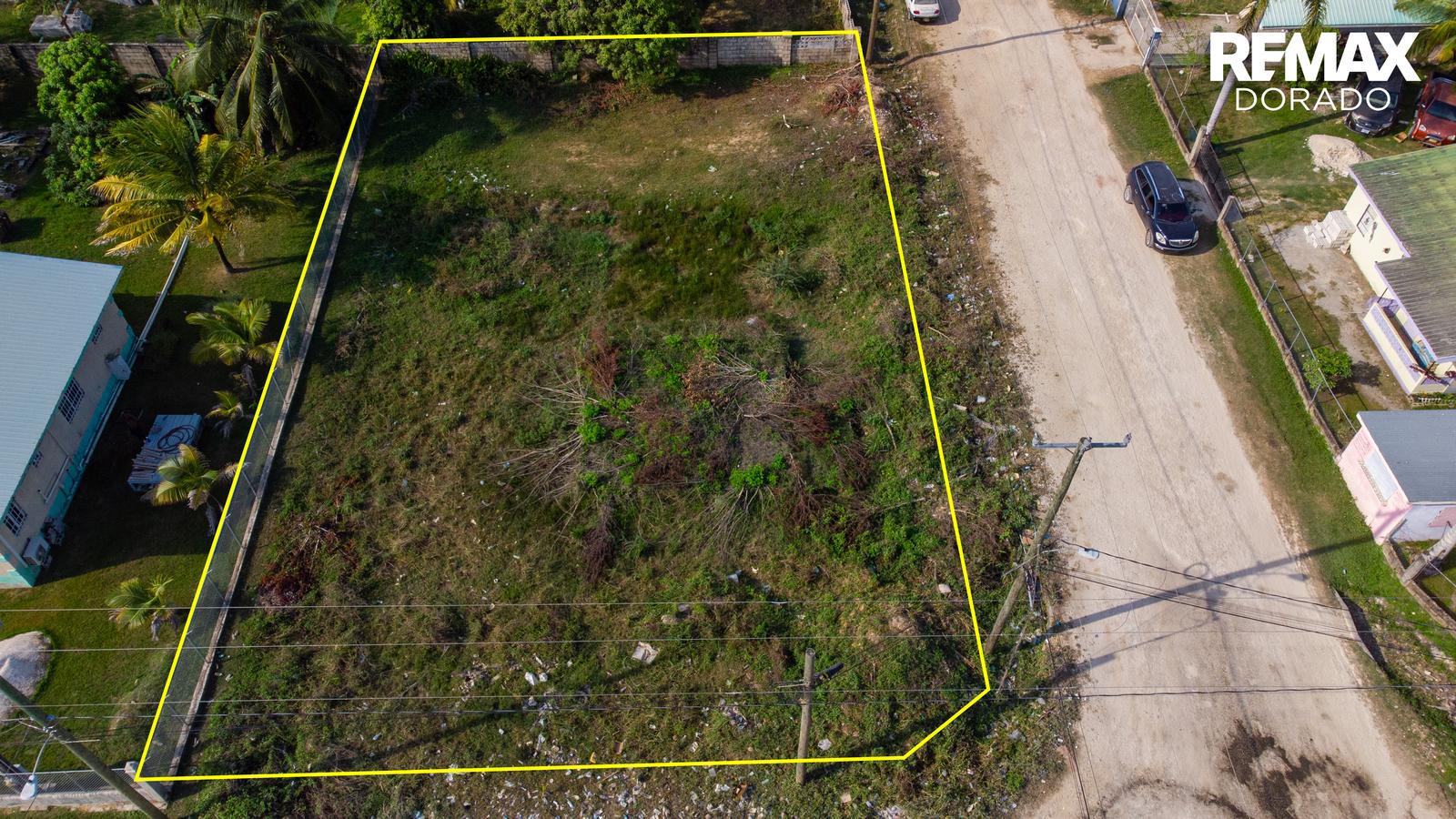 Oversized corner lot for sale in Lords Bank, Belize City — photo 1
