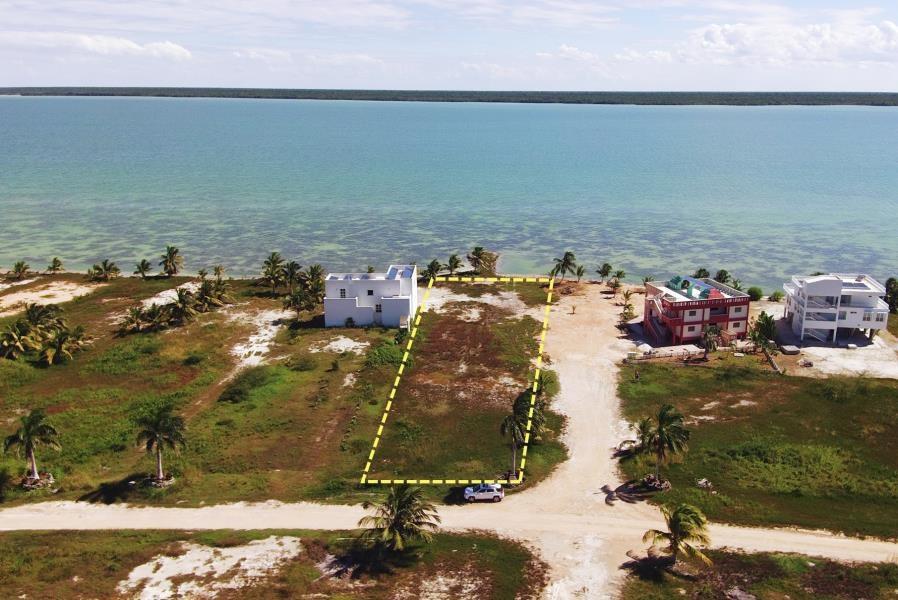 1/2 Acre SEAFRONT Lot in Cerros Sands, Corozal — photo 2