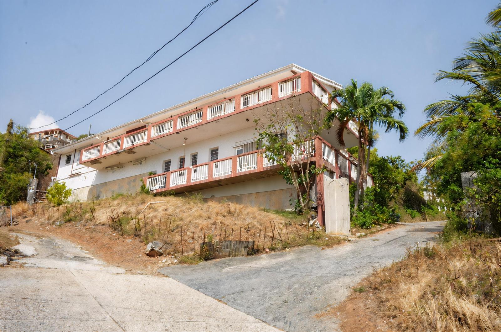 New Listing Residential Smith Bay EE — photo 1