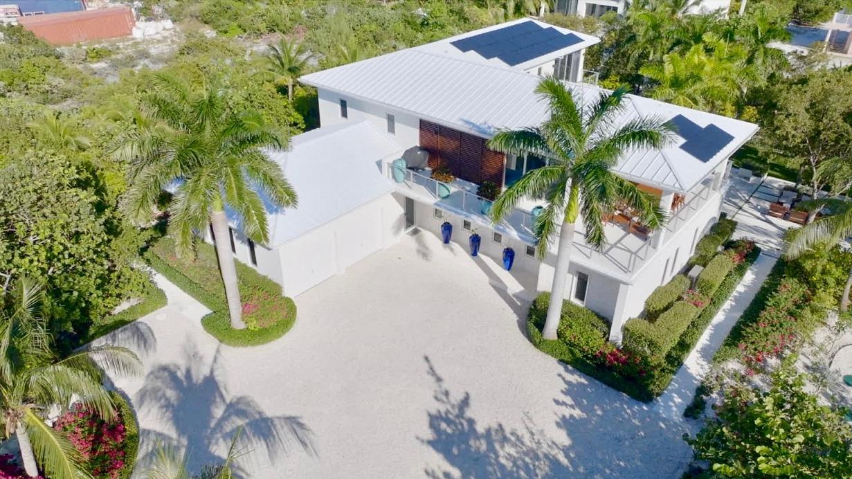 43 Villa Viatu 6BR in Leeward — photo 2