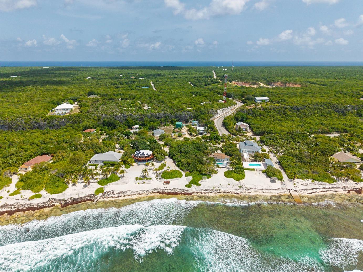 5 Bedroom Income-Producing Multi-Unit Property for Sale in Cayman Brac — photo 3