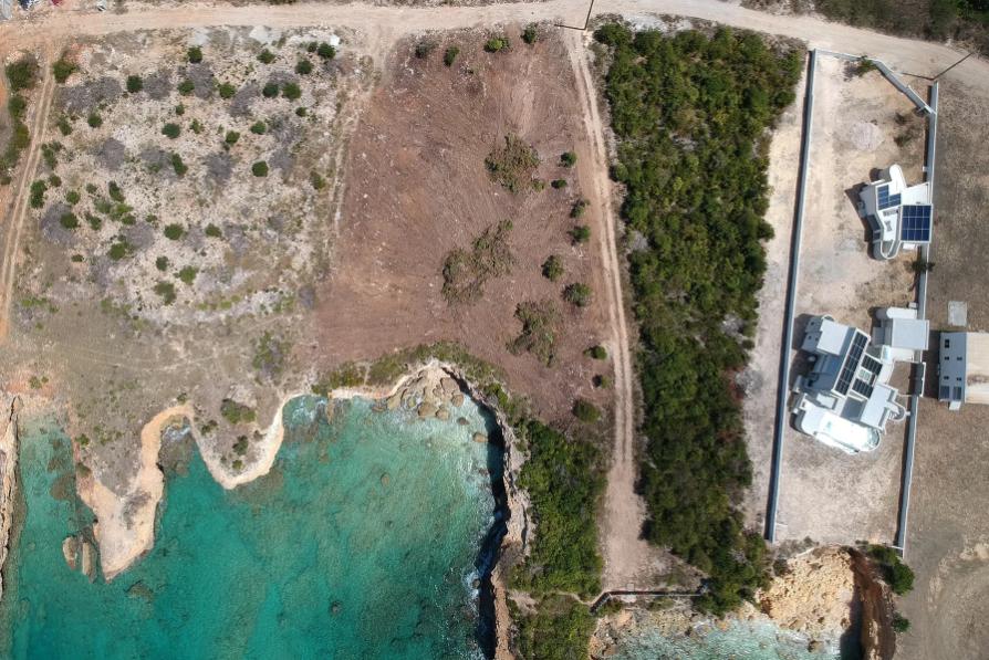 West End Anguilla 0.6 Acre Oceanfront Lot — photo 3