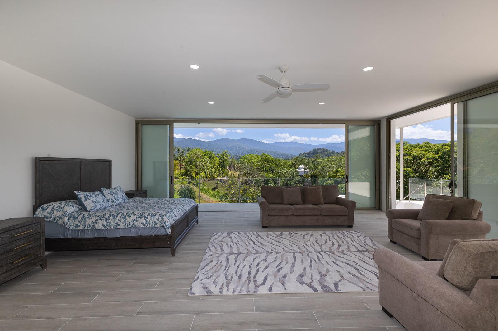 7 Bedroom Luxury Estate for Sale, Quepos, Puntarenas, Costa Rica — photo 4