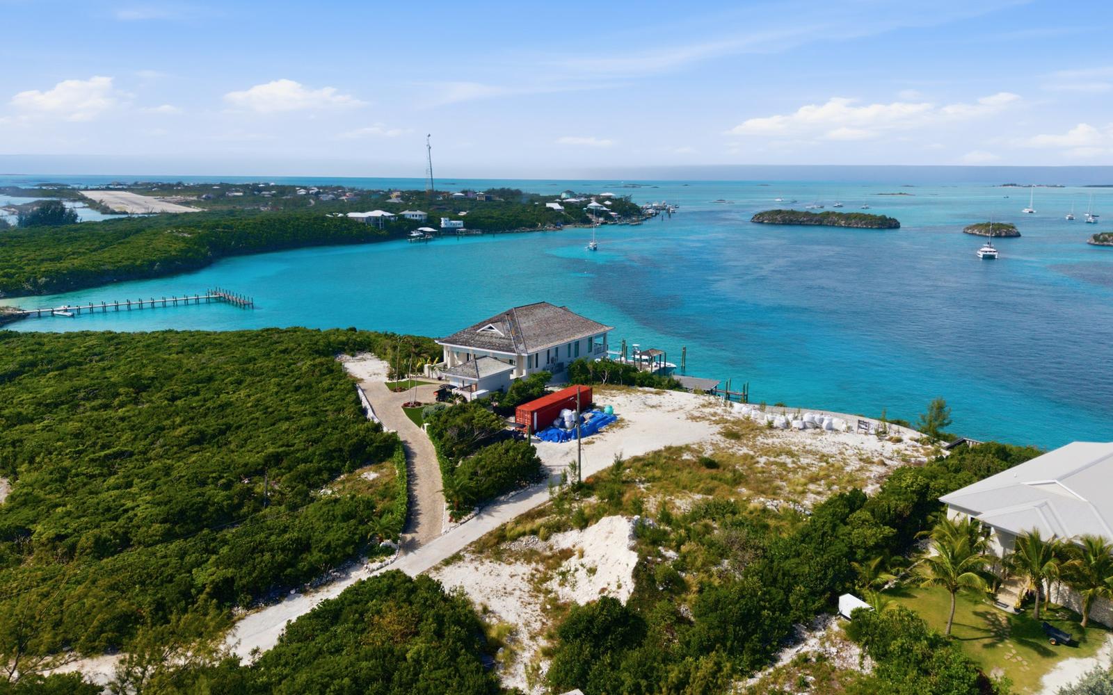 Elevated Oceanfront Lot with Deep Water Access — photo 2