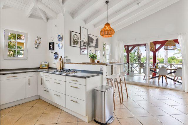 3 Bedroom Apartment for Sale - Spanish Water Residence & Marina — photo 5