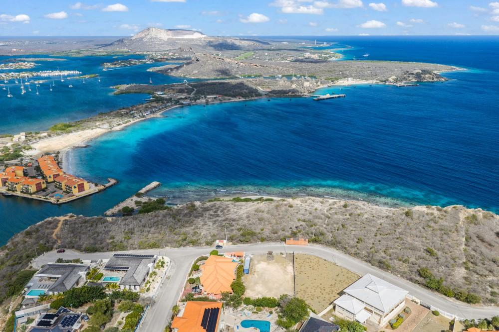 Vista Royal - Spacious lot with panoramic views in touristic area — photo 2