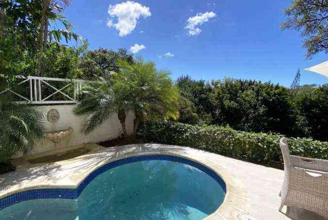 Townhouse for sale in Barbados — photo 1