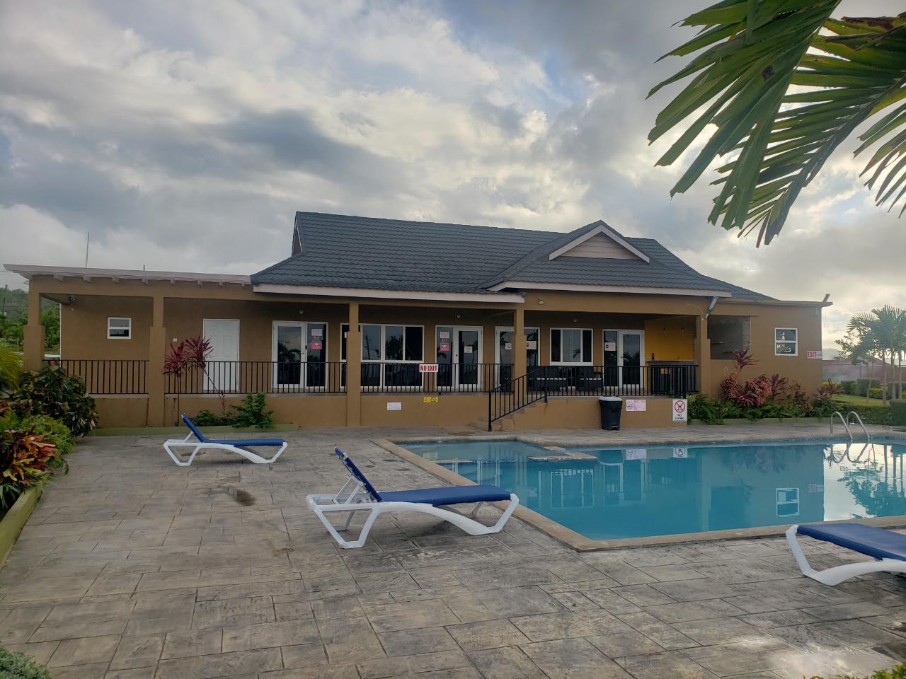 STONE BROOK MANOR Trelawny Falmouth — photo 1