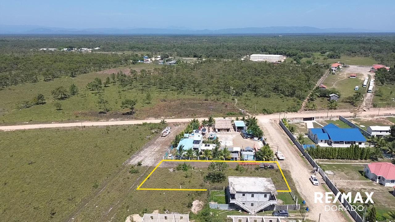 Independence Village, Stann Creek, Belize — photo 2